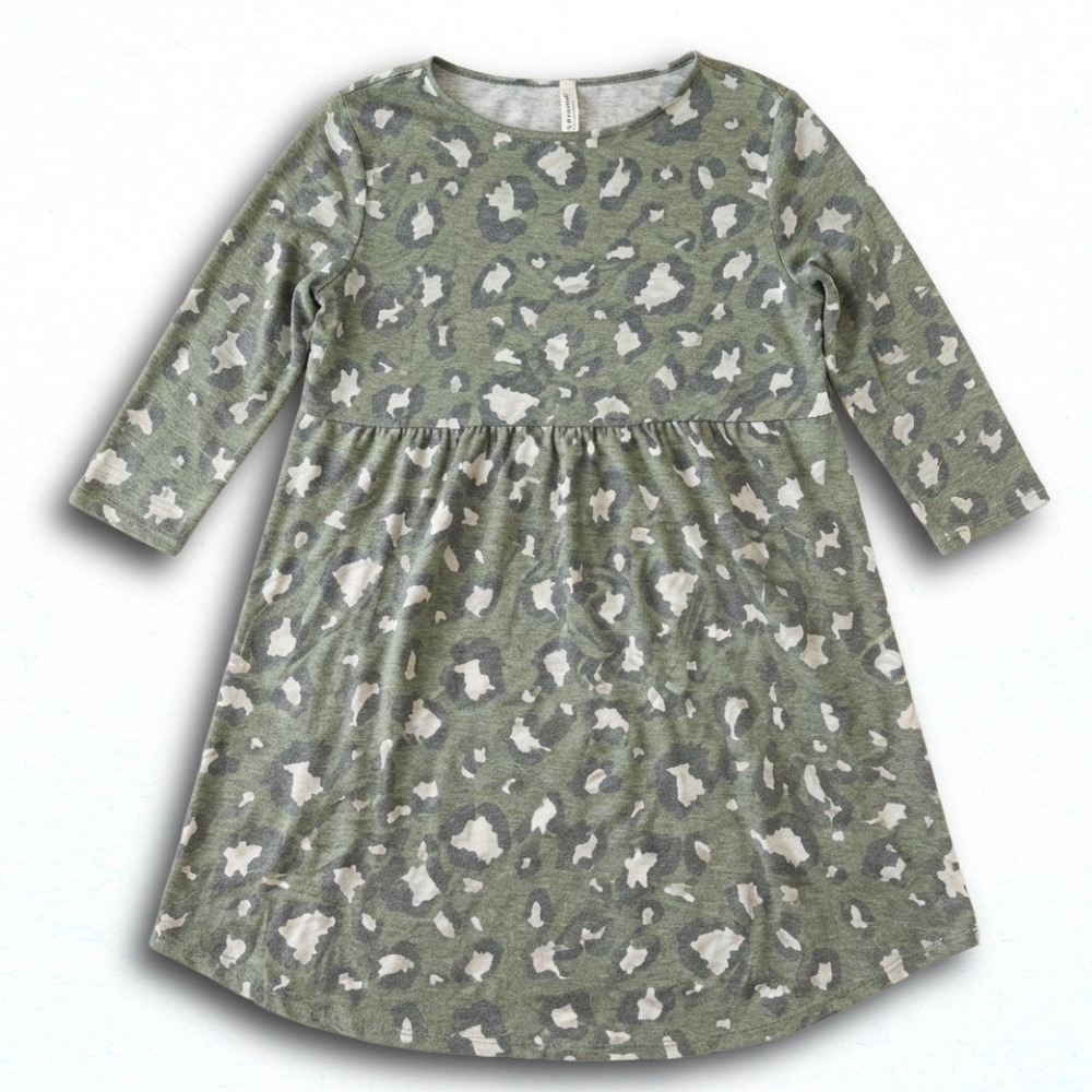 Emerald Women 2X Green Leopard Print Babydoll Dress Long Sleeve Empire Waist